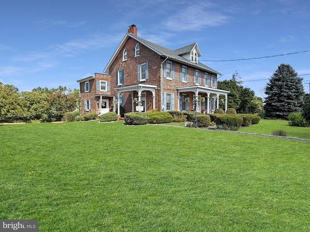 2269 MONMOUTH RD, Mount Holly, NJ 08060