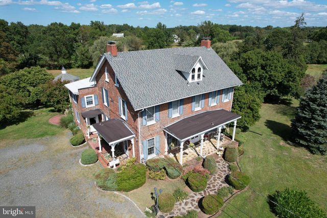 2269 MONMOUTH RD, Mount Holly, NJ 08060