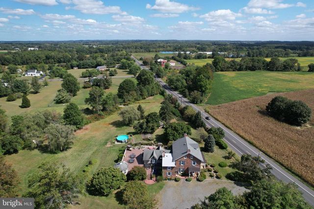 2269 MONMOUTH RD, Mount Holly, NJ 08060
