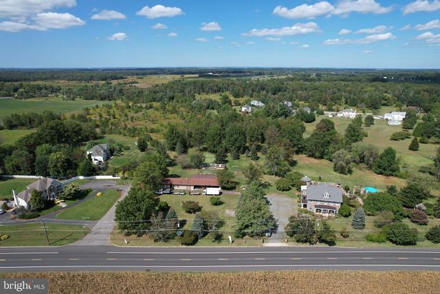 2269 MONMOUTH RD, Mount Holly, NJ 08060