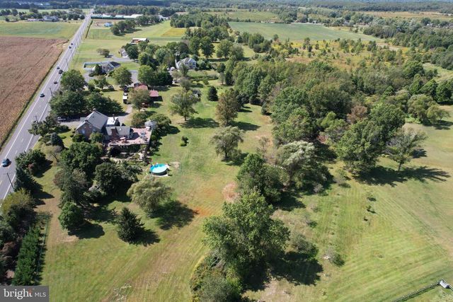 2269 MONMOUTH RD, Mount Holly, NJ 08060