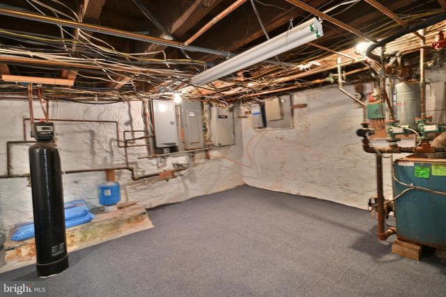 2269 MONMOUTH RD, Mount Holly, NJ 08060