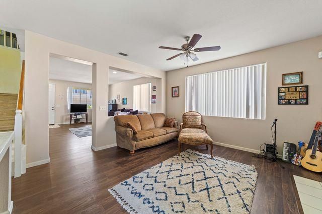 6529 Ranch Hand Way, Citrus Heights, CA 95621