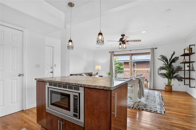 4213 Clark Avenue 5, Kansas City, MO 64111
