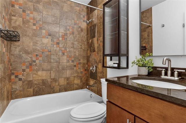 4213 Clark Avenue 5, Kansas City, MO 64111