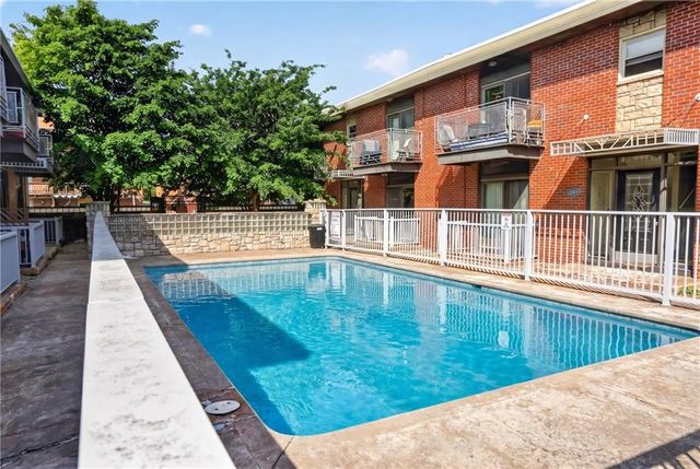 4213 Clark Avenue 5, Kansas City, MO 64111
