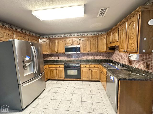 124 Summer Boulevard, Trumann, AR 72472