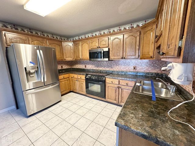 124 Summer Boulevard, Trumann, AR 72472