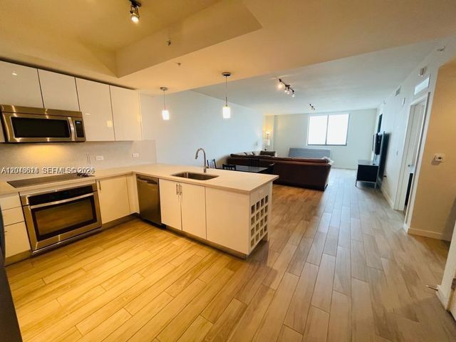 999 SW 1st Avenue 2613, Miami, FL 33130