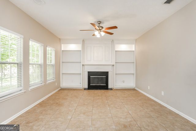 511 Gables Court, Mcdonough, GA 30253