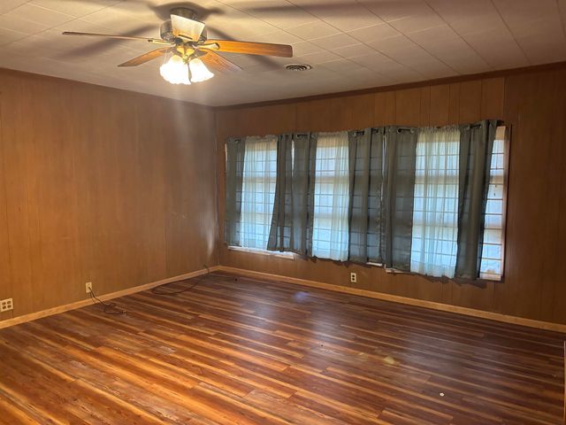 5922 Southcrest Road, Fort Wayne, IN 46816