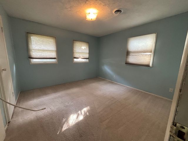 5922 Southcrest Road, Fort Wayne, IN 46816