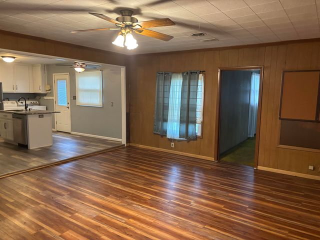5922 Southcrest Road, Fort Wayne, IN 46816