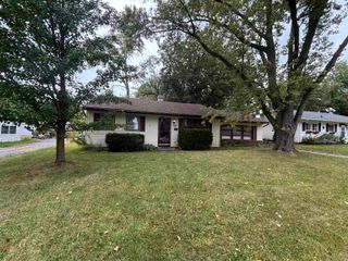 5922 Southcrest Road, Fort Wayne, IN 46816