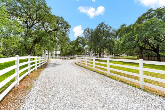 3359 Saint Ives Ct, Shingle Springs, CA 95682