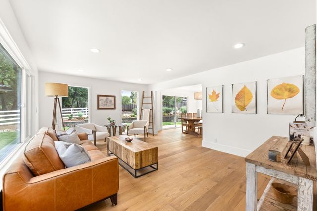 3359 Saint Ives Ct, Shingle Springs, CA 95682