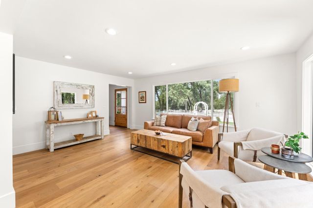 3359 Saint Ives Ct, Shingle Springs, CA 95682