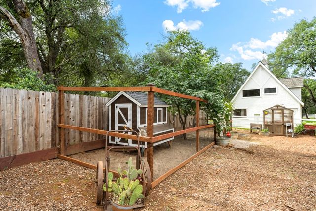3359 Saint Ives Ct, Shingle Springs, CA 95682