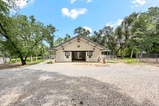 3359 Saint Ives Ct, Shingle Springs, CA 95682