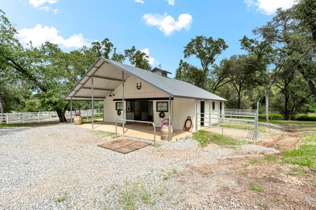 3359 Saint Ives Ct, Shingle Springs, CA 95682
