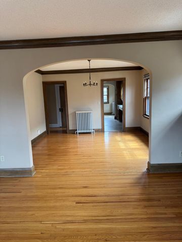 4909 Xerxes Avenue S, Minneapolis, MN 55410