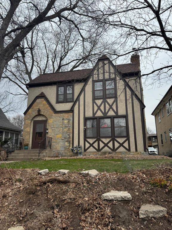 4909 Xerxes Avenue S, Minneapolis, MN 55410