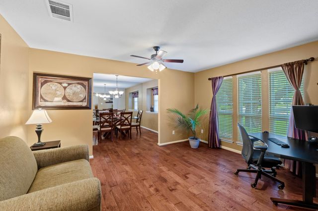 4107 Columbine DR, Austin, TX 78727