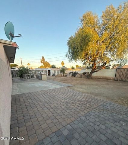 3641 W LEWIS Avenue, Phoenix, AZ 85009