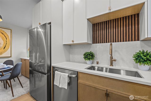 3901 151st Avenue SE, Bellevue, WA 98006