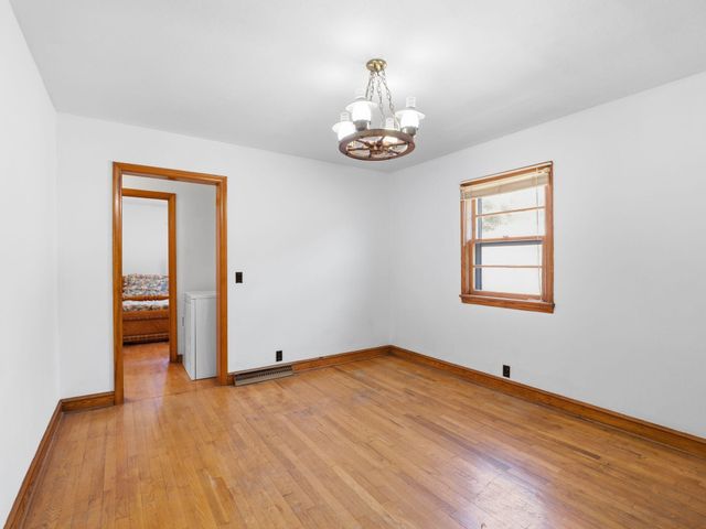 137 Sunnybrook CIR, Bassett, VA 24055