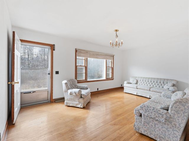 137 Sunnybrook CIR, Bassett, VA 24055