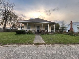 306 Goolsby Street, Hurtsboro, AL 36860