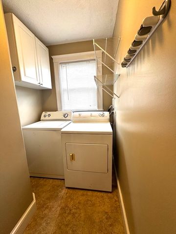 56 Dix St 56, Waltham, MA 02453