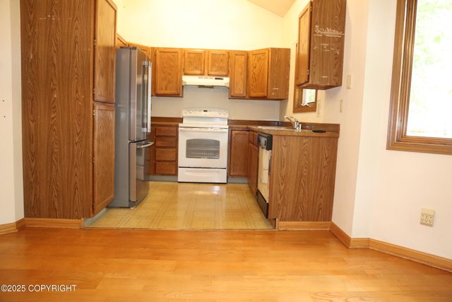 8045 Country Meadow Circle, Anchorage, AK 99502