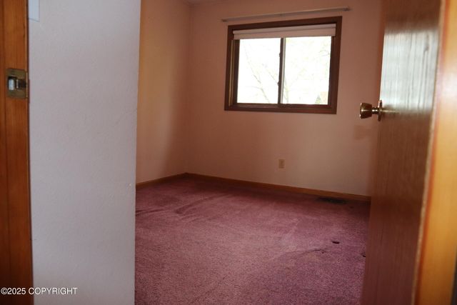 8045 Country Meadow Circle, Anchorage, AK 99502