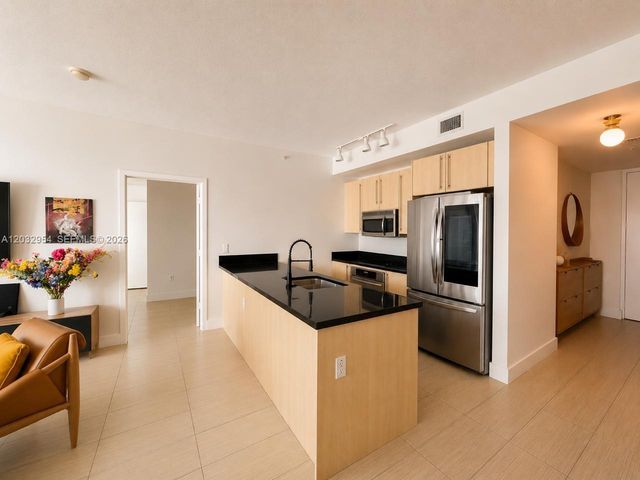 1111 SW 1st Avenue 2216N, Miami, FL 33130