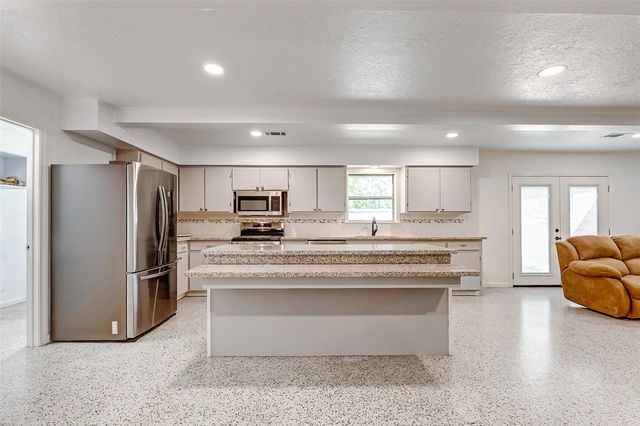 1206 Fay Road, Kemah, TX 77565