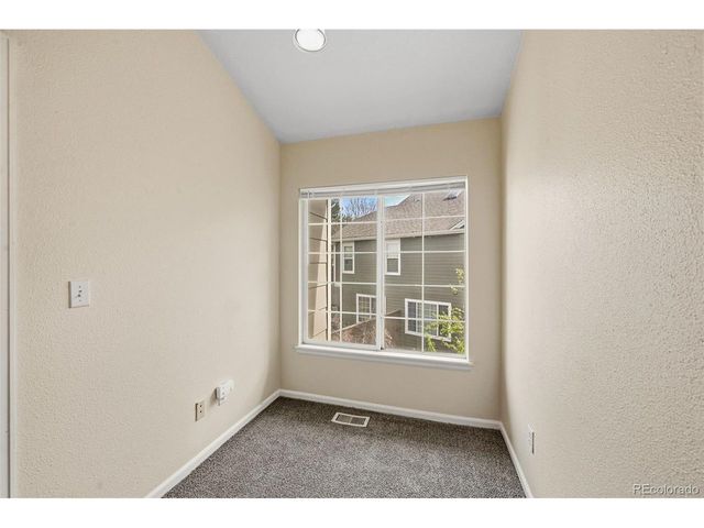 1277 Carlyle Park Cir, Highlands Ranch, CO 80129