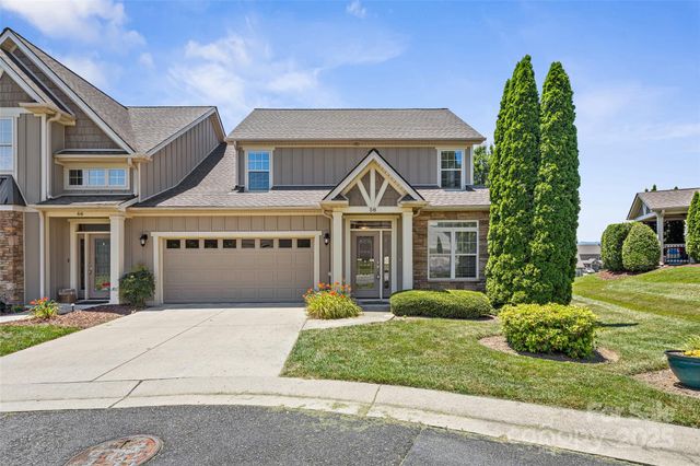 58 Burlington Lane, Fletcher, NC 28732