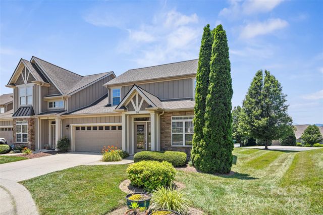 58 Burlington Lane, Fletcher, NC 28732