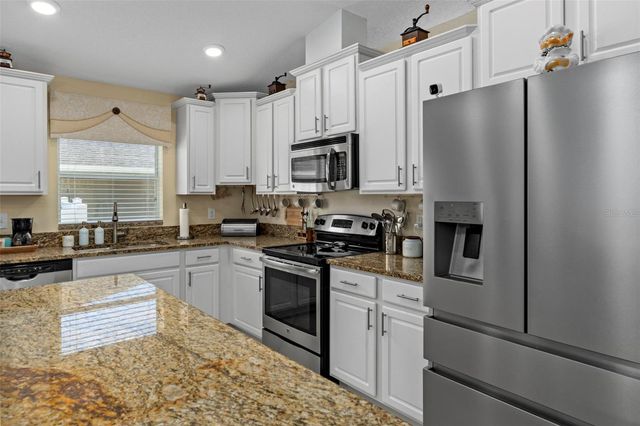 18334 WAYDALE LOOP, Hudson, FL 34667