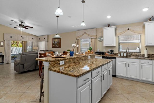 18334 WAYDALE LOOP, Hudson, FL 34667