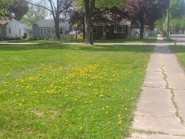1203 GROSS AVENUE, Green Bay, WI 54304