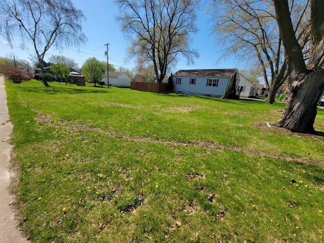 1203 GROSS AVENUE, Green Bay, WI 54304