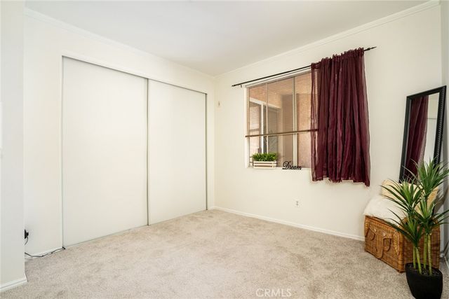 640 W 4th 315, Long Beach, CA 90802