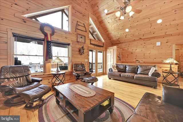 74 BROWNS CHURCH RD, Schuylkill Haven, PA 17972