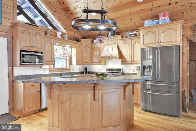 74 BROWNS CHURCH RD, Schuylkill Haven, PA 17972