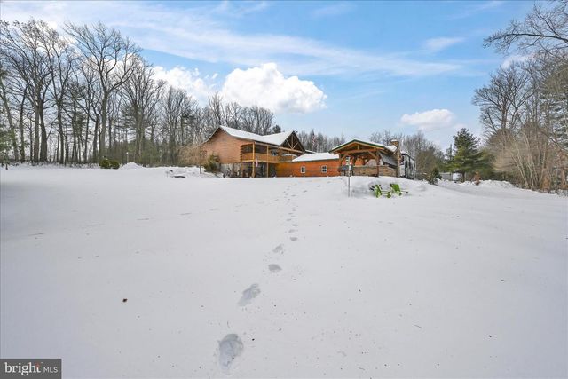 74 BROWNS CHURCH RD, Schuylkill Haven, PA 17972