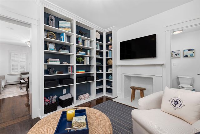 28 John Street, Newport, RI 02840