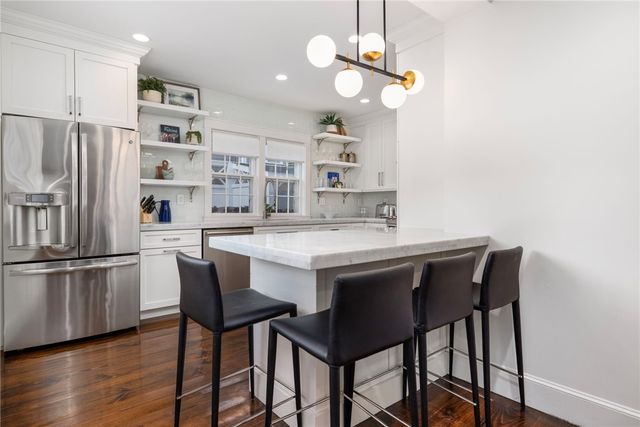 28 John Street, Newport, RI 02840